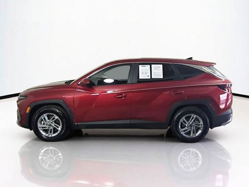 Used 2025 Hyundai Tucson SE FWD image 8