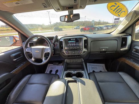 Used 2015 Chevrolet Silverado 1500 LTZ image 21