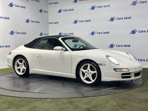 Used 2006 Porsche 911 Carrera 4 image 3