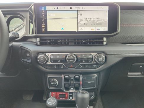 New 2026 Jeep Wrangler Unlimited Rubicon image 14