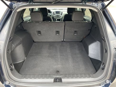 Used 2021 Chevrolet Equinox LS w/ LS Convenience Package image 30