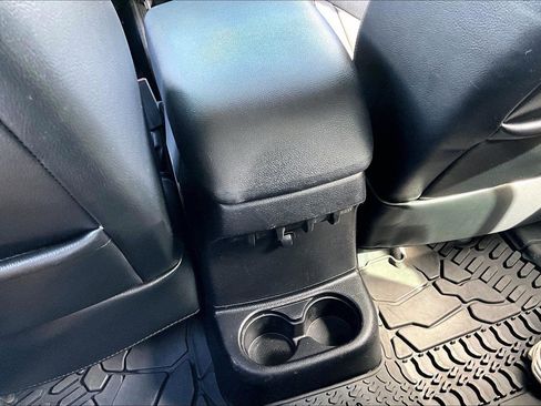 Used 2014 Jeep Wrangler Unlimited Rubicon w/ Dual Top Group image 10