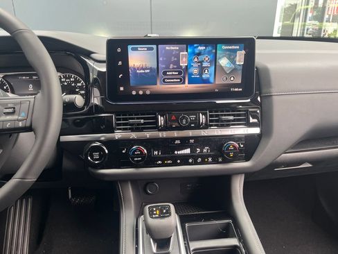 New 2026 Nissan Pathfinder SV image 17