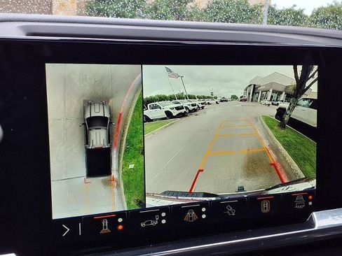 Used 2024 GMC Sierra 3500 SLT w/ SLT Premium Package AWD/4WD image 6