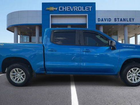 Used 2024 Chevrolet Silverado 1500 RST AWD/4WD image 9