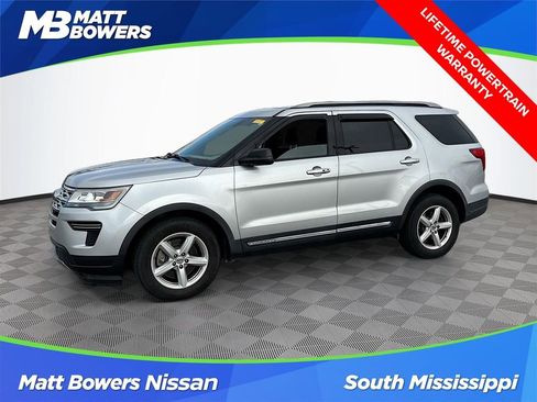 Used 2019 Ford Explorer XLT w/ Class III Trailer Tow Package FWD image 1
