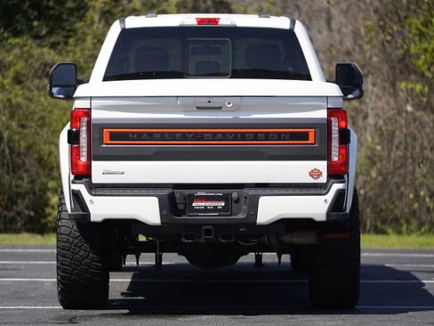 Used 2023 Ford F250 Lariat w/ Lariat Ultimate Package image 44