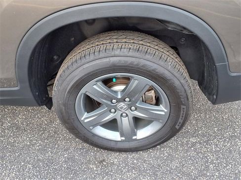 Certified 2023 Honda Ridgeline RTL image 11