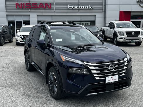 New 2026 Nissan Rogue Platinum AWD/4WD image 1