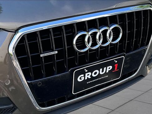 Used 2015 Audi Q3 2.0T Prestige w/ Prestige Package AWD/4WD image 29