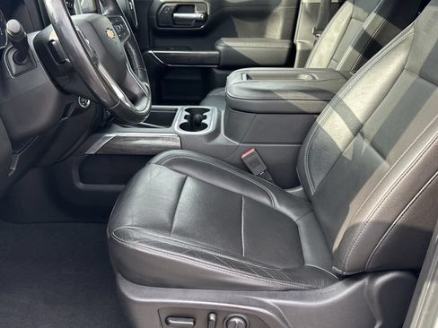 Used 2019 Chevrolet Silverado 1500 LTZ w/ LTZ Plus Package AWD/4WD image 14