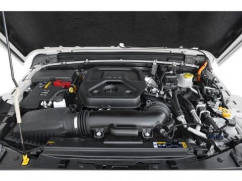 Used 2025 Jeep Wrangler Sahara w/ Safety Group image 15