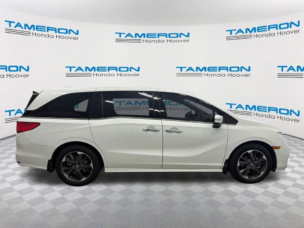 Used 2022 Honda Odyssey Elite image 6