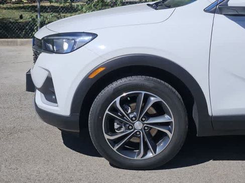 Used 2023 Buick Encore GX Select w/ Safety Package II FWD image 8