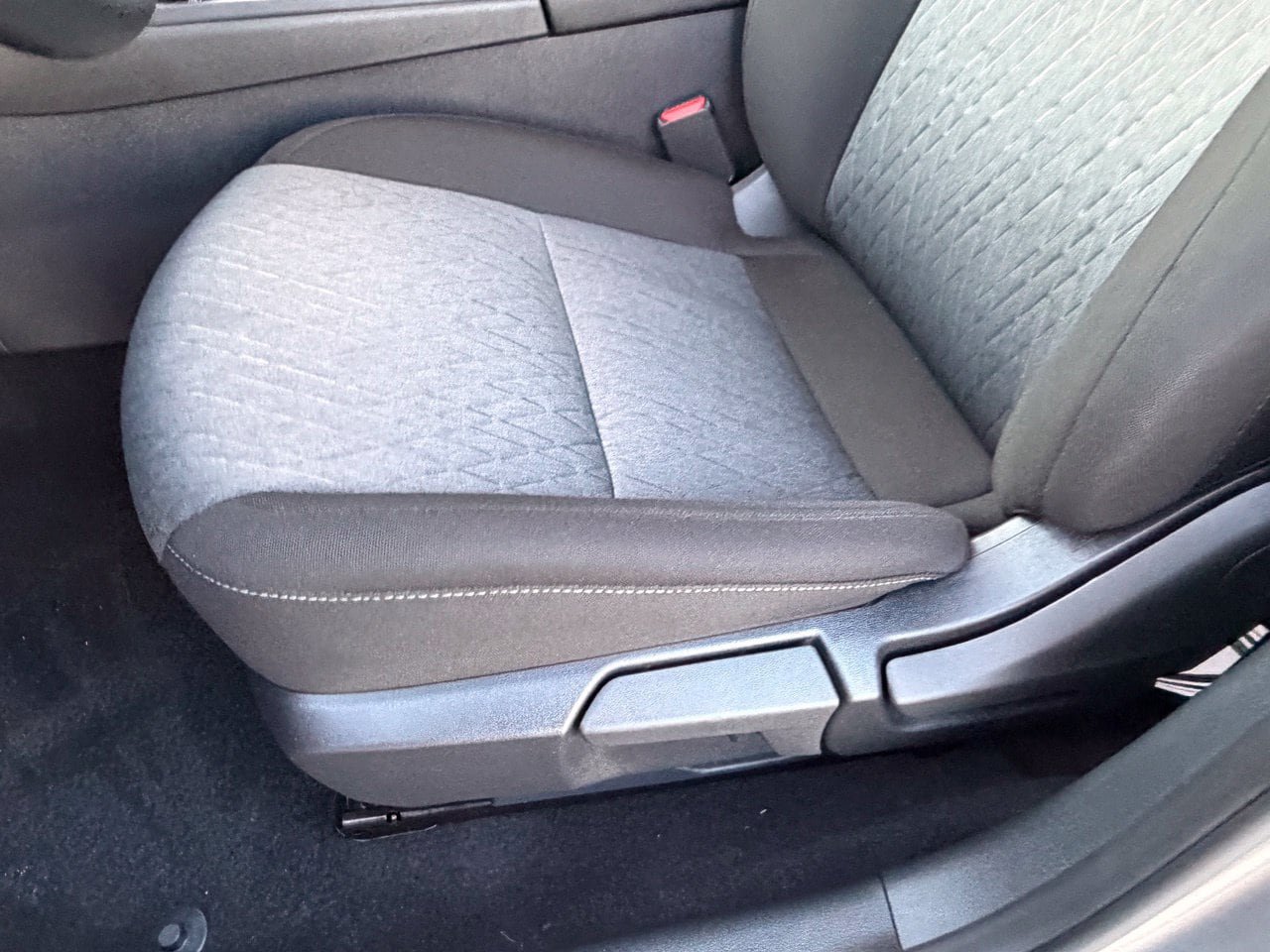 Certified 2026 Nissan Sentra SV w/ Floor Mat Package FWD image 31