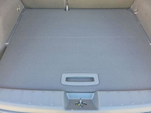 New 2026 Nissan Kicks SV image 12