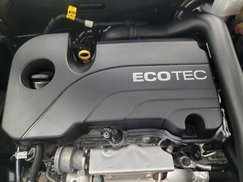 Used 2020 Chevrolet Equinox LT AWD/4WD image 30