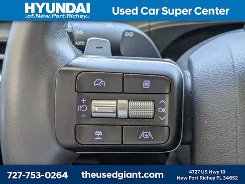 Certified 2024 Hyundai Santa Fe Limited AWD/4WD image 39