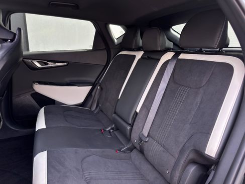 Used 2023 Kia EV6 GT-Line w/ GT-Line Suede Seat Package image 22