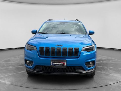 Used 2021 Jeep Cherokee Latitude Plus AWD/4WD image 8