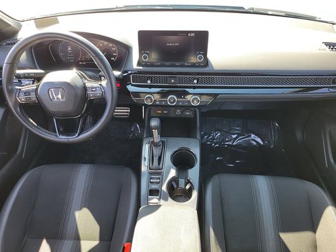 Used 2023 Honda Civic Sport image 10