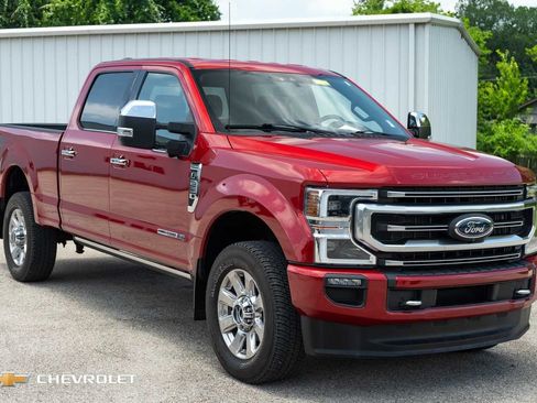 Used 2021 Ford F250 Platinum AWD/4WD image 3