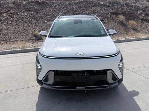 Used 2024 Hyundai Kona Limited AWD/4WD image 2