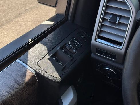 Certified 2017 Ford F250 Lariat w/ Chrome Package AWD/4WD image 35