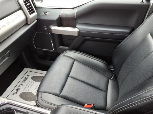 Certified 2021 Ford F250 Lariat w/ Tremor Off-Road Package image 23