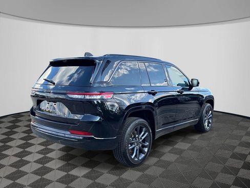 Certified 2026 Jeep Grand Cherokee Limited AWD/4WD image 8