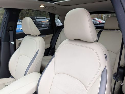 Used 2019 INFINITI QX50 Essential w/ Premium Heat Package image 15