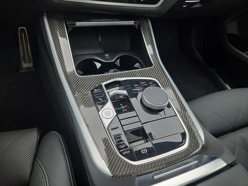 Used 2026 BMW X5 M60i image 22