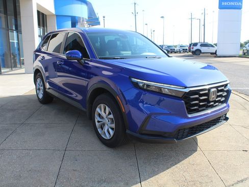 Used 2024 Honda CR-V LX image 1