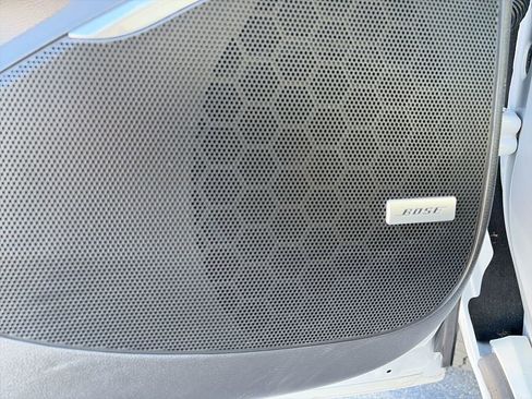 Used 2023 Buick Enclave Avenir w/ Avenir Technology Package image 26