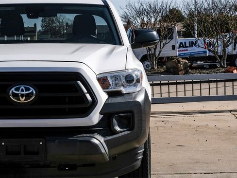 Used 2021 Toyota Tacoma SR image 42