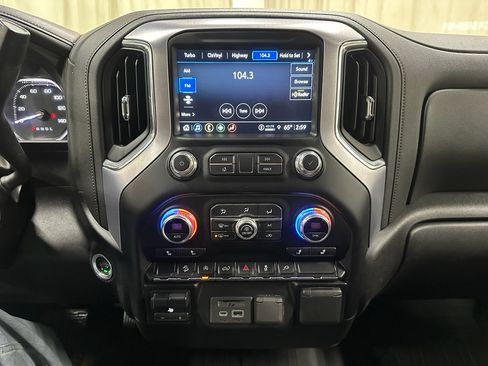 Used 2021 GMC Sierra 1500 SLE w/ X31 Off-Road Package image 33