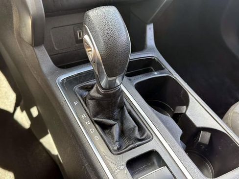 Used 2018 Ford Escape SE w/ SE Sync 3 Package FWD image 27