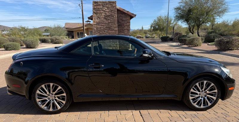 Used 2010 Lexus SC 430 Convertible RWD image 4