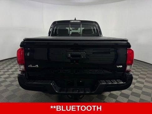 Used 2022 Toyota Tacoma SR image 7