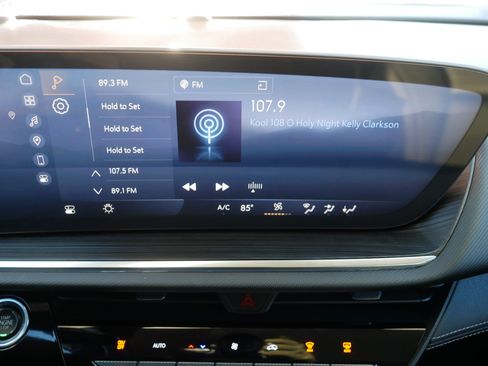 Used 2025 Buick Envision Preferred image 22