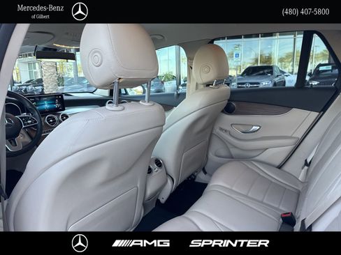 Used 2021 Mercedes-Benz GLC 300 image 19
