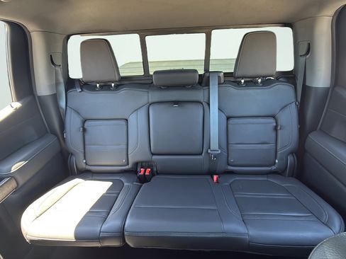 Used 2019 GMC Sierra 1500 Denali w/ Denali Ultimate Package AWD/4WD image 32