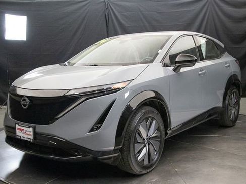 Used 2024 Nissan Ariya AWD image 6