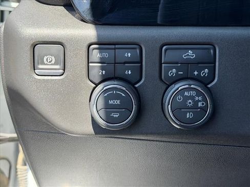 Certified 2024 Chevrolet Silverado 1500 LT Trail Boss w/ Protection Package AWD/4WD image 15