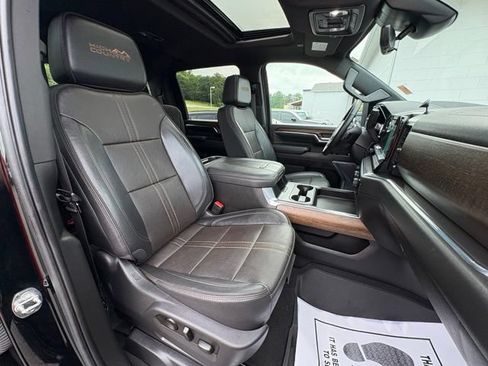Used 2024 Chevrolet Silverado 2500 High Country w/ Technology Package AWD/4WD image 34