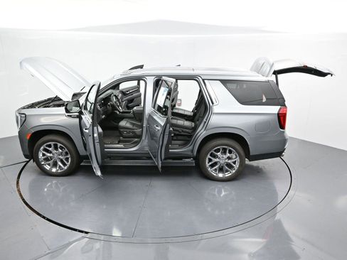 Used 2024 GMC Yukon Denali w/ Denali Reserve Package image 50