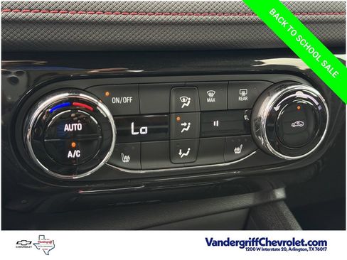 Used 2024 Chevrolet TrailBlazer RS w/ Convenience Package AWD/4WD image 19