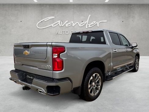 Used 2024 Chevrolet Silverado 1500 High Country w/ Technology Package image 16