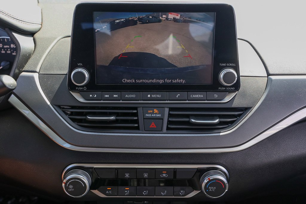 Used 2023 Nissan Altima 2.5 SR FWD image 29
