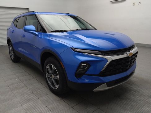Used 2024 Chevrolet Blazer LT w/ Convenience Package FWD image 13